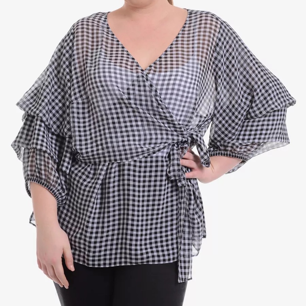 ⚠️ CLEARANCE ⚠️ NY Collection Gingham Wrap Blouse
